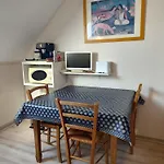 Studio Au 2E Etage De Notre Maison De Ville